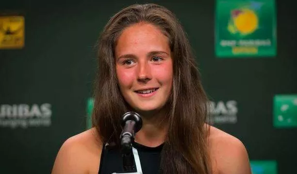 球到他手里 球到他手里