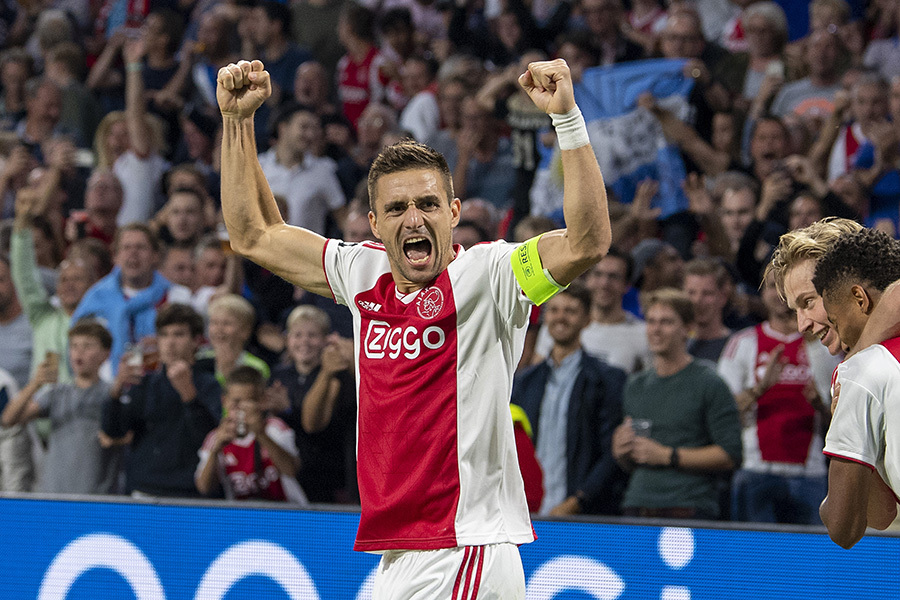 入让三阵的 入让三阵的