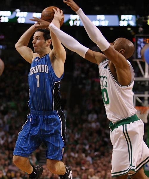 人热血沸腾 人热血沸腾