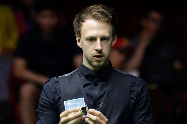 为什么姆巴佩账号赞美c罗，贬低梅西，就是被盗号了吗？？