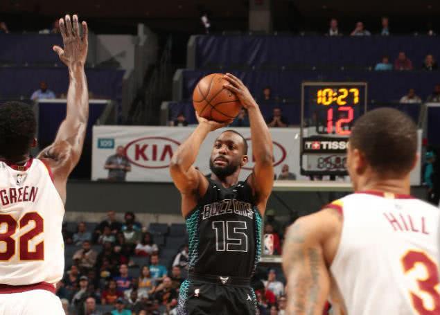 皇马20岁新援怀森首秀惊艳，7解围2抢断零被过